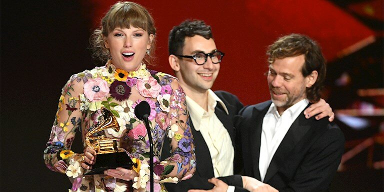 TAYLOR SWIFT’İN KAZANDIĞI ÖDÜLÜN TARİHİ BİR ÖNEMİ VAR